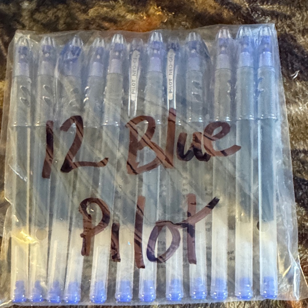 Blue Gel Pens - Pack of 12 - Picture 3 of 5